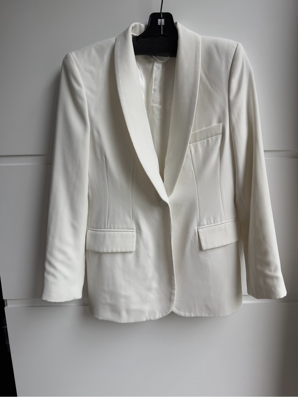 Women's white Zara tuxedo blazer